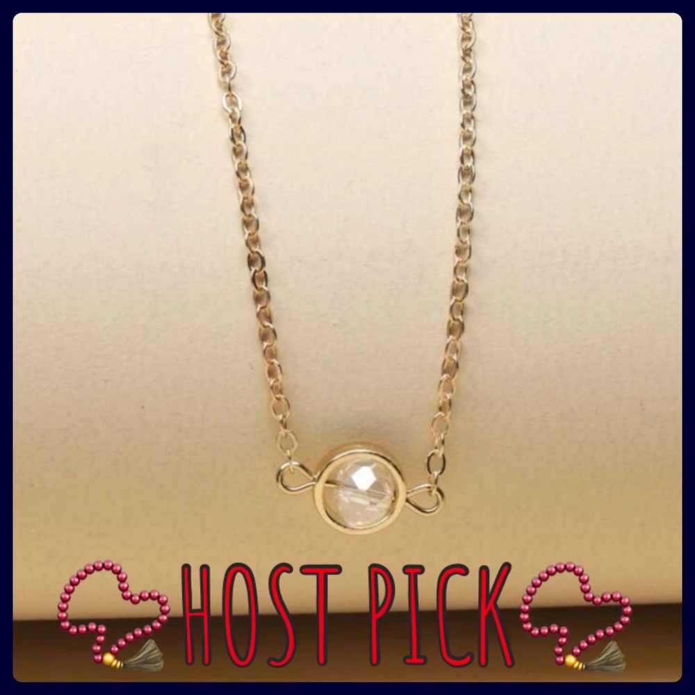 CIRCLE KARMA NECKLACE.